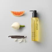 Shu Uemura Art of Hair Essence Absolue Oil and Essence Absolue Overnight Serum Duo for Hair Protectection