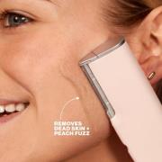 DERMAFLASH Luxe+ Advanced Sonic Dermaplaning and Peach Fuzz Removal - Blush