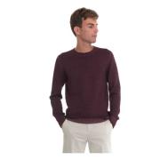 Round-neck pullover