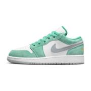 Nye Emerald Low SE Sneakers