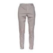 Herre Chino Bukser. Slim Fit. Lav Talje. Medium Vægt Gabardine. Lavet i Italien.