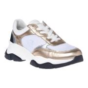 Sneaker in gold and white nappa leather