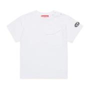 T-shirt med Oval D-patch