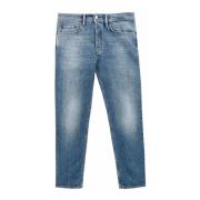 Stone Washed Tapered-Fit River Jeans