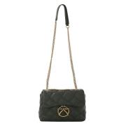 Quiltet Crossbody Taske med Charme