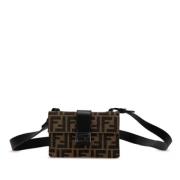 Pre-owned Canvas crossbody-tasker