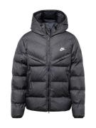 Nike Sportswear Vinterjakke  sort / hvid