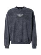 Kaotiko Sweatshirt 'MOONLIGHT ROMANCE'  turkis / pastelrød / sort / hvid