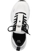 STEVE MADDEN Sneaker low 'Surge 1'  sort / hvid