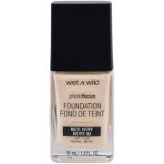 Wet n Wild Photo Focus Foundation Nude Ivory