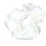 By Lyko Ensfarvet Scrunchie I Silkelook White