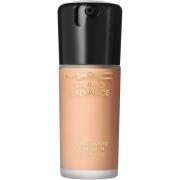 MAC Cosmetics Studio Radiance Serum-Powered Foundation Nw25