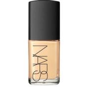 NARS Sheer Glow Foundation Deauville