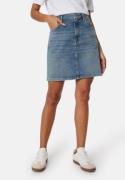 GANT Reg Denim Skirt Semi Light Blue Worn 36