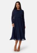 Bubbleroom Occasion Lace Long Sleeve Midi Dress Dark blue 34