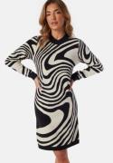 Object Collectors Item Ray L/S Knit Dress AOP Black Pattern:Sandshell zebra M