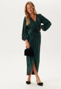 Bubbleroom Occasion Sequin Wrap Gown Green/Black XL