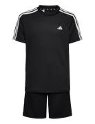 U Tr-Es 3S Tset Sets Sets With Short-sleeved T-shirt Black Adidas Sportswear