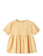 Dress S/S Imelda Dresses & Skirts Dresses Casual Dresses Short-sleeved Casual Dresses Yellow Wheat