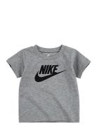 Nkb Nike Futura Tee / Nkb Nike Futura Tee Sport T-Kortærmet Skjorte Grey Nike