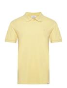 Piqué Polo Tops Polos Short-sleeved Yellow Les Deux