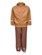 Rainwear Set Aop -Recycle Pu Outerwear Rainwear Rainwear Sets Brown CeLaVi