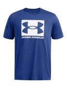 Ua Abc Camo Boxed Logo Ss Sport T-Kortærmet Skjorte Blue Under Armour