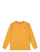 Levi's® Long Sleeve Batwing Chest Hit Tee Tops Sweatshirts & Hoodies Sweatshirts Yellow Levi's