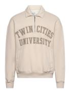 Hco. Guys Sweatshirts Tops Sweatshirts & Hoodies Sweatshirts Cream Hollister