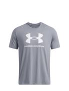 Ua Sportstyle Logo Update Ss Sport Men Men Sports Clothes Sport Tops Sport T-Skjorte Grey Under Armour