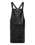 Leather-Effect Pinafore Dress Dresses & Skirts Dresses Casual Dresses Sleeveless Casual Dresses Black Mango