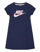 Nkg Futura Ss Tee Dress Dresses & Skirts Dresses Casual Dresses Short-sleeved Casual Dresses Navy Nike