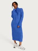 Selected Femme - Strikkjoler - Nebulas Blue Melange - Slfmaline Ls Knit Dress High Neck N - Kjoler