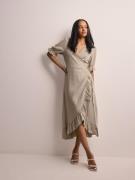 Object Collectors Item - Midikjoler - Sandshell - Objammie S/S Wrap Long Dress Rep - Kjoler