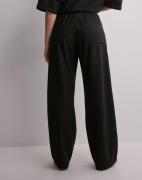 Woodbird - Sort - WBIvo Plisse Pant