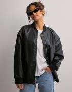 Vero Moda - Sort - Vmagate Coated Jacket Wcp