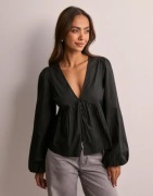 Nelly - Sort - Perfect Puff Sleeve Blouse