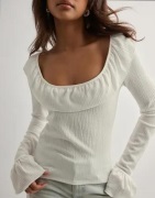 Nelly - Hvid - Stunning Frill Blouse Top