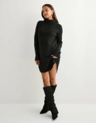 Pieces - Sort - Pcellen Ls Long Knit Noos Bc